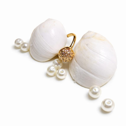GOLDEN TIDE PAVÉ RING